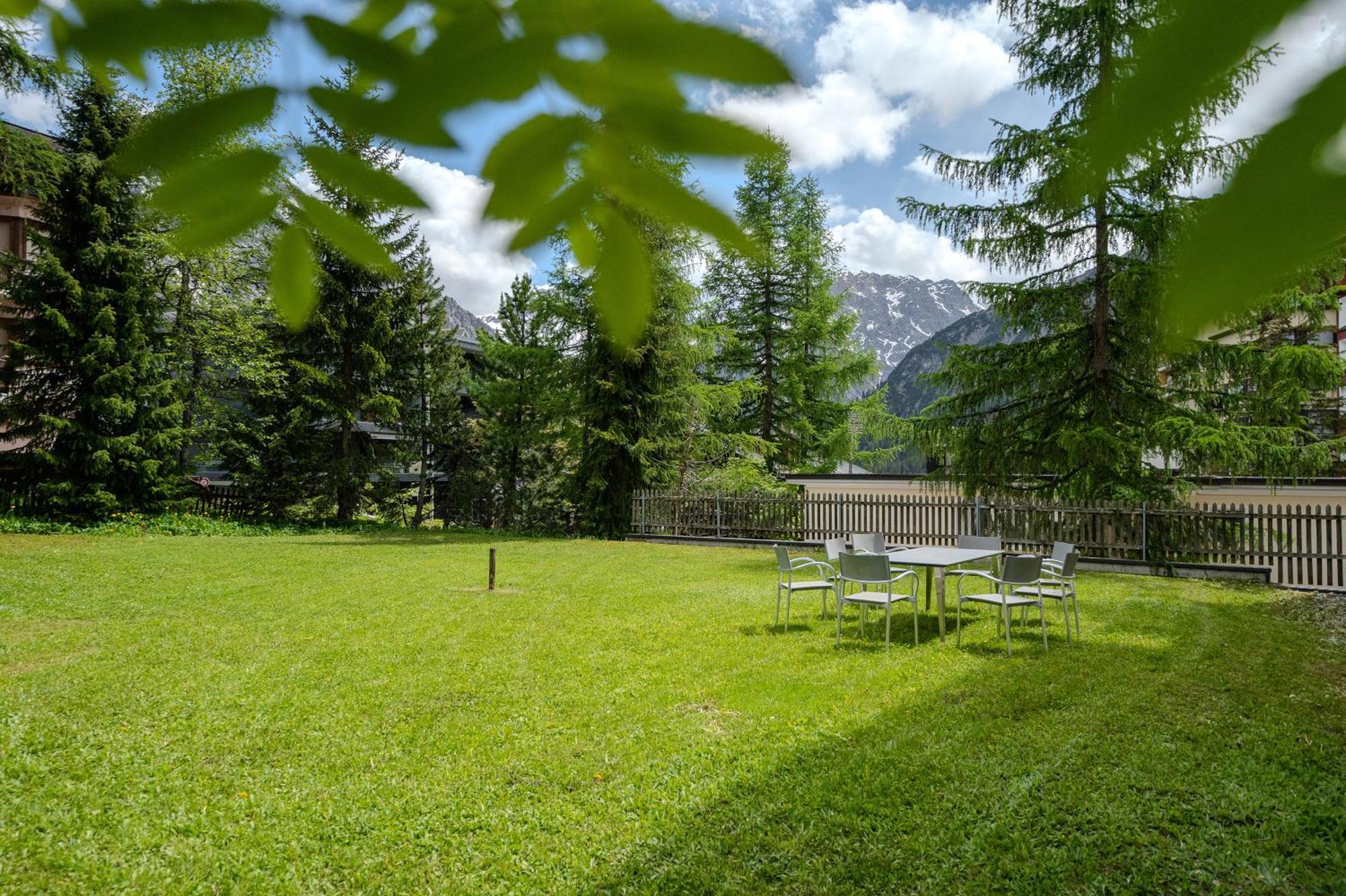 Haus Padrun 3 By Arosa Vacations Leilighet Eksteriør bilde